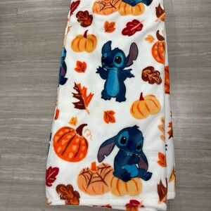 Disney Lilo & Stitch Fall Pumpkins Plush Blanket, queen size